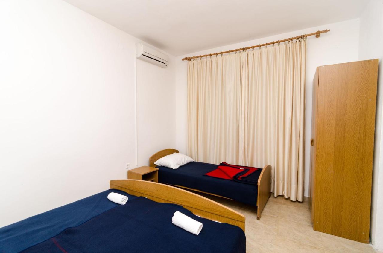 Guest House Kiko Pomena Exterior photo